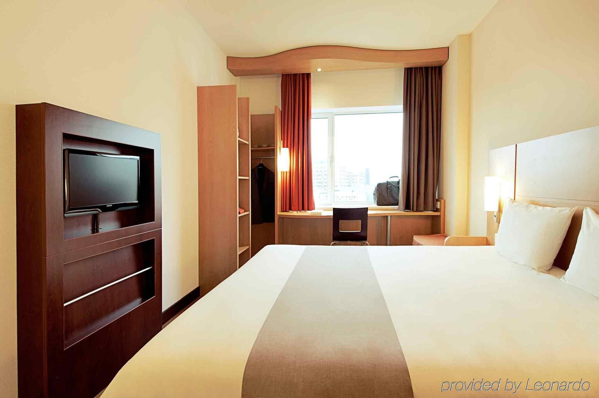 Ibis Grenoble Centre Bastille Екстериор снимка