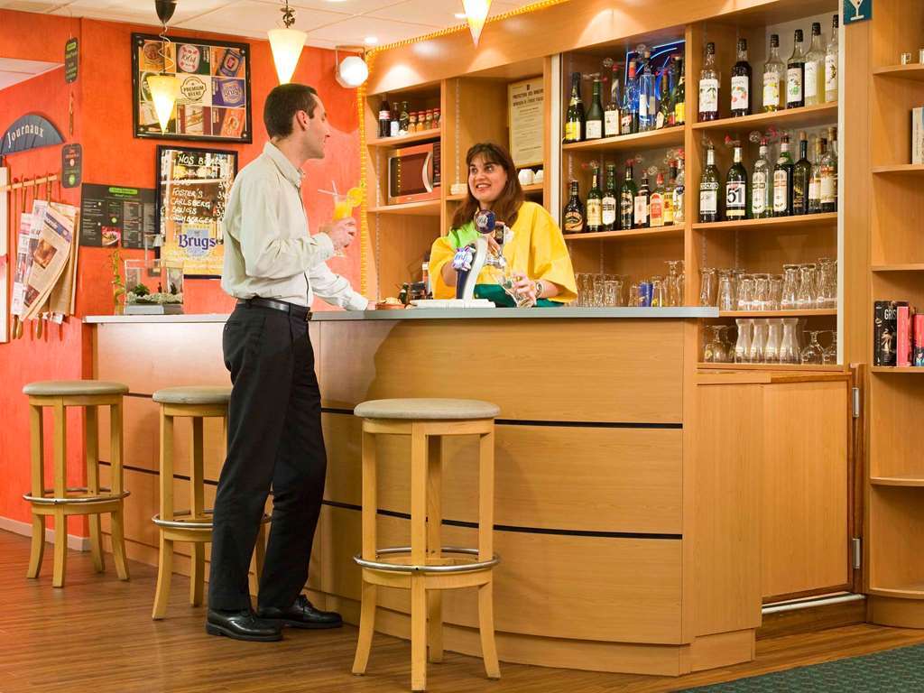 Ibis Grenoble Centre Bastille Ресторант снимка
