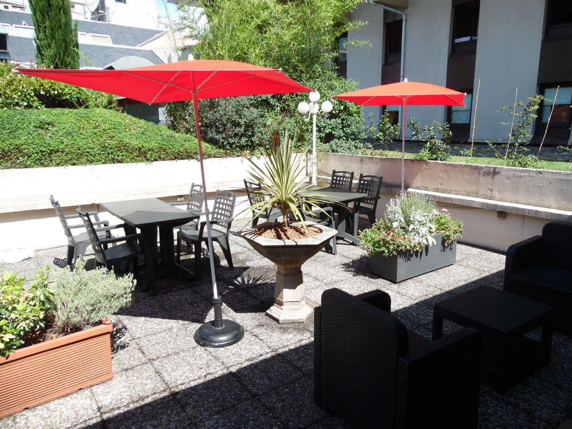 Ibis Grenoble Centre Bastille Екстериор снимка