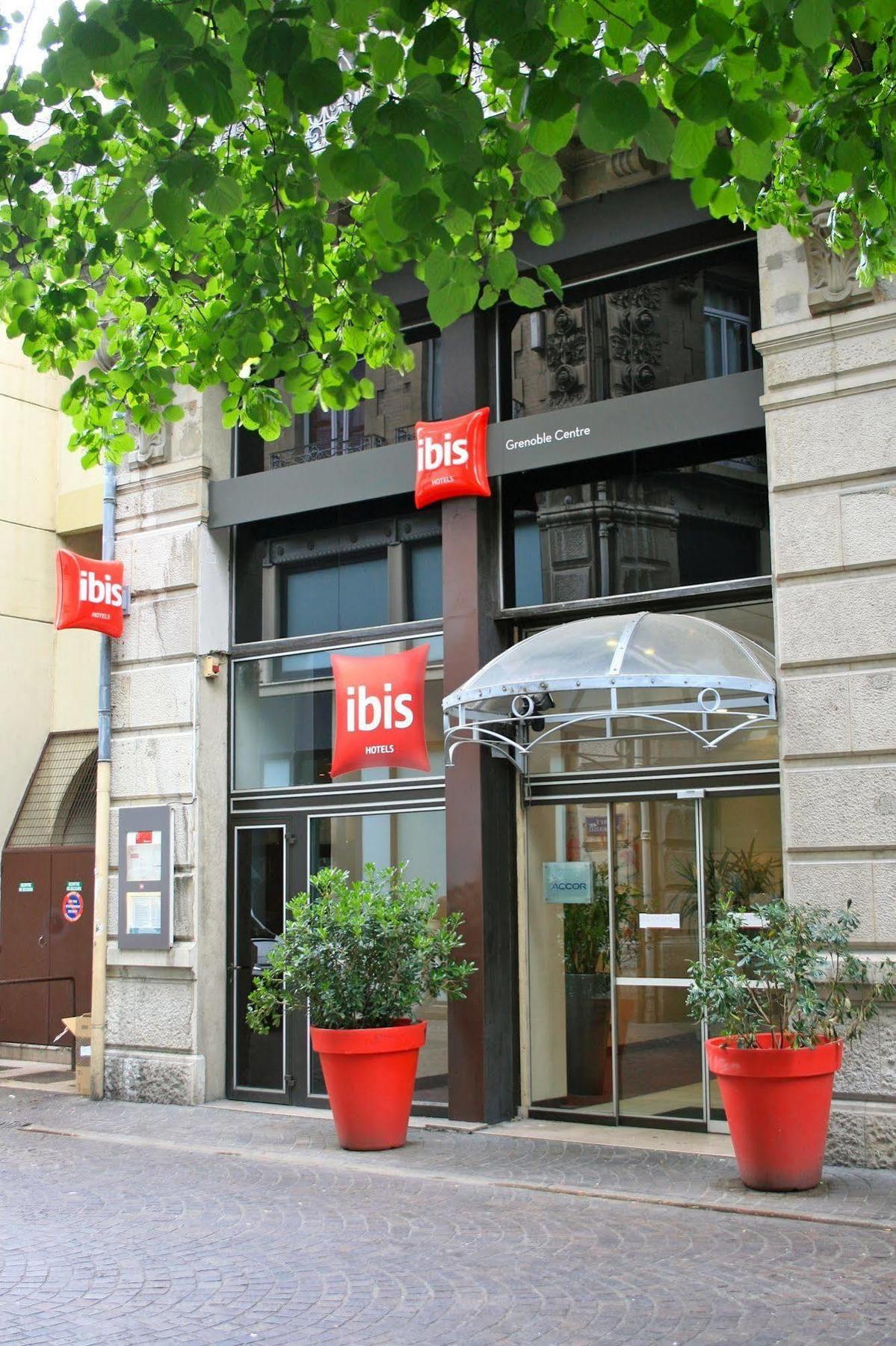 Ibis Grenoble Centre Bastille Екстериор снимка
